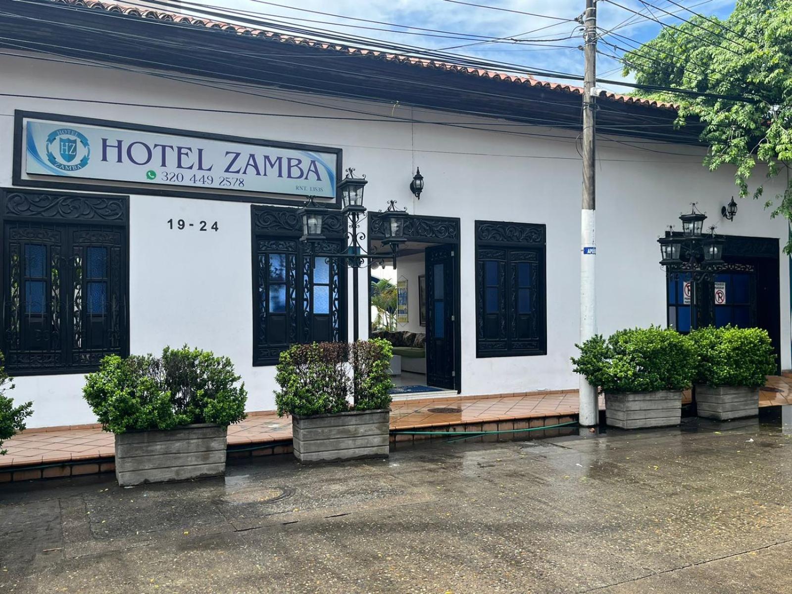 Hotel Zamba Girardot Exterior photo